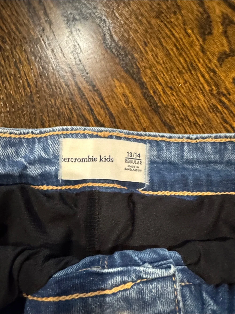 Abercrombie & Fitch light blue